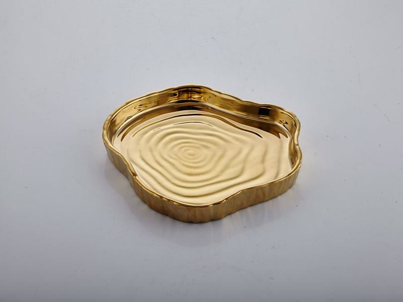 Unformed Gold Küçük Tabak 23x20,5x3 Cm